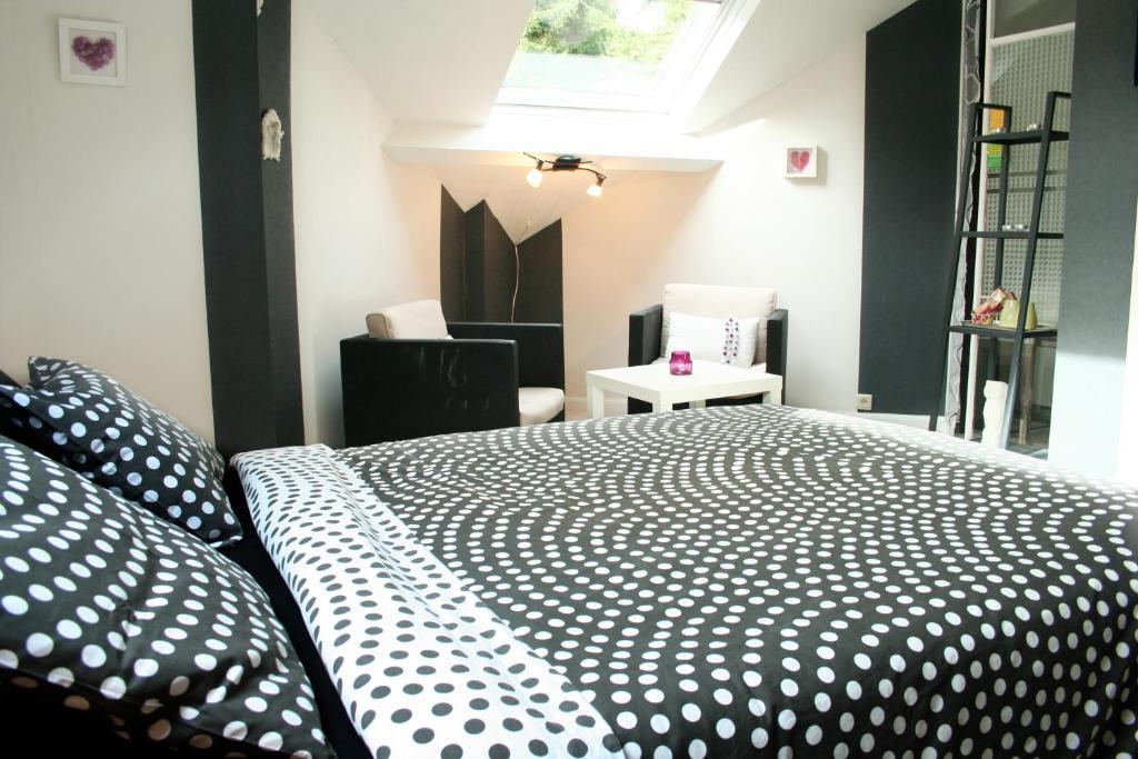 B&B La Source Fleurie Profondeville Room photo